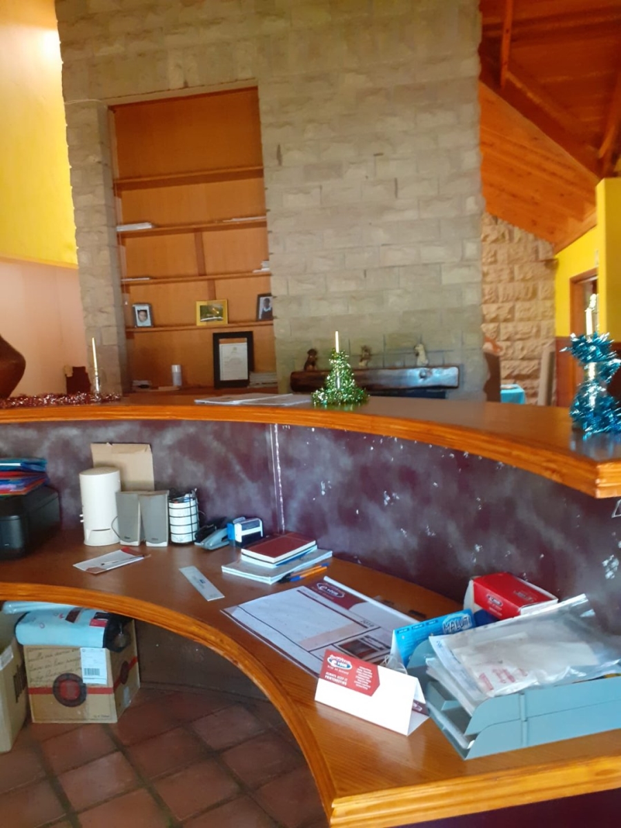 11 Bedroom Property for Sale in Ladybrand Free State
